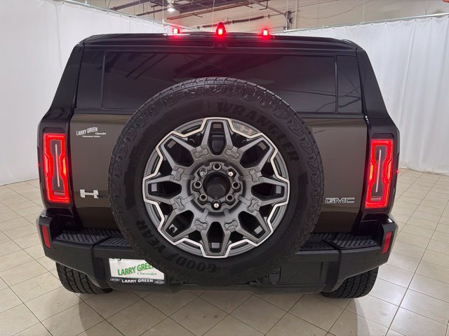 Used 2025 GMC Hummer EV 3X AWD/4WD image 5