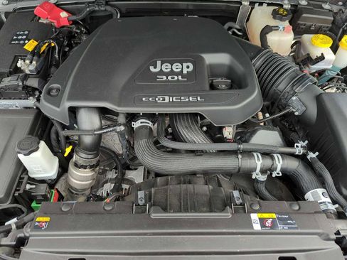 Used 2021 Jeep Wrangler Unlimited Sport image 14