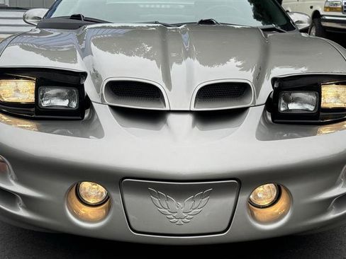 Used 2002 Pontiac Firebird Formula RWD image 16