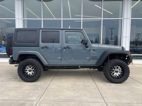 Used 2014 Jeep Wrangler Unlimited Sport w/ Quick Order Package 24S image 2