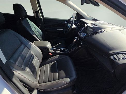 Used 2016 Ford Escape Titanium image 25