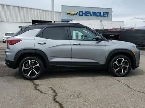 Certified 2023 Chevrolet TrailBlazer RS FWD image 9