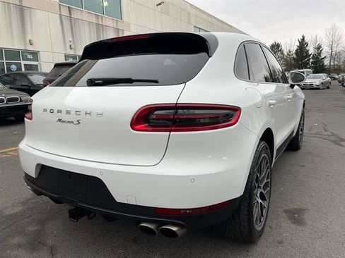 Used 2018 Porsche Macan S image 49