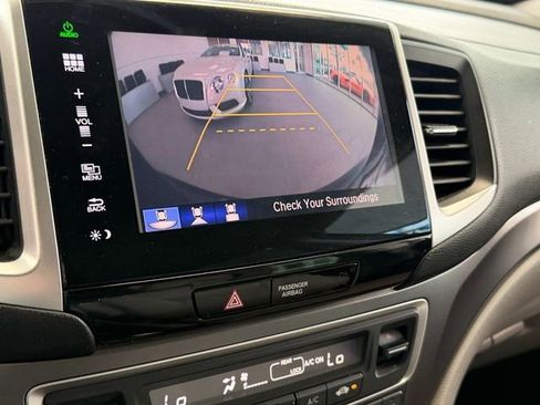 Used 2016 Honda Pilot EX image 19