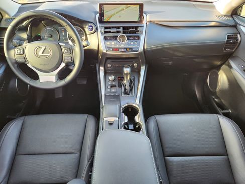 Used 2018 Lexus NX 300h AWD image 38