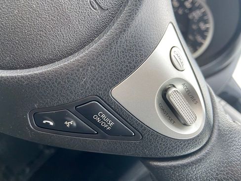 Used 2019 Nissan Sentra SV image 15