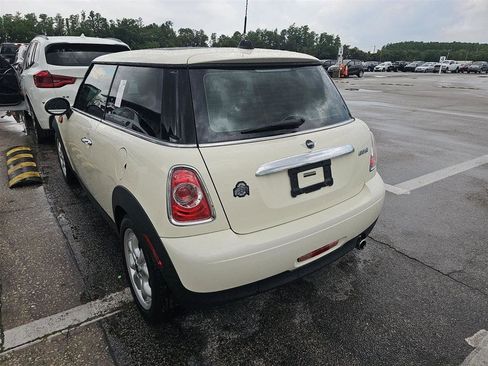 Used 2011 MINI Cooper Hardtop FWD image 6
