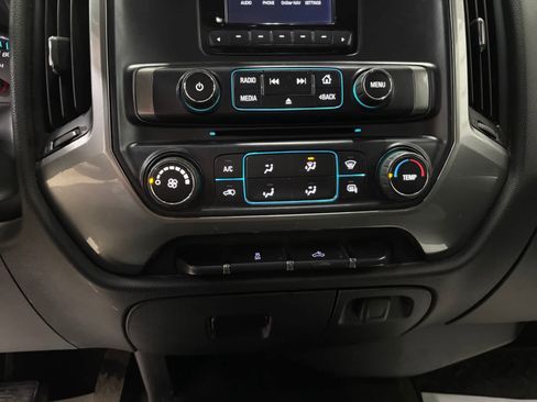 Used 2015 Chevrolet Silverado 2500 LT AWD/4WD image 19