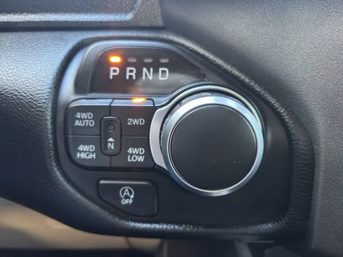 Used 2020 RAM 1500 Big Horn image 24