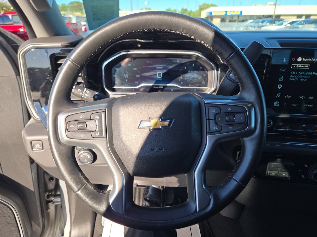 Used 2024 Chevrolet Silverado 1500 LT w/ Convenience Package II AWD/4WD image 13