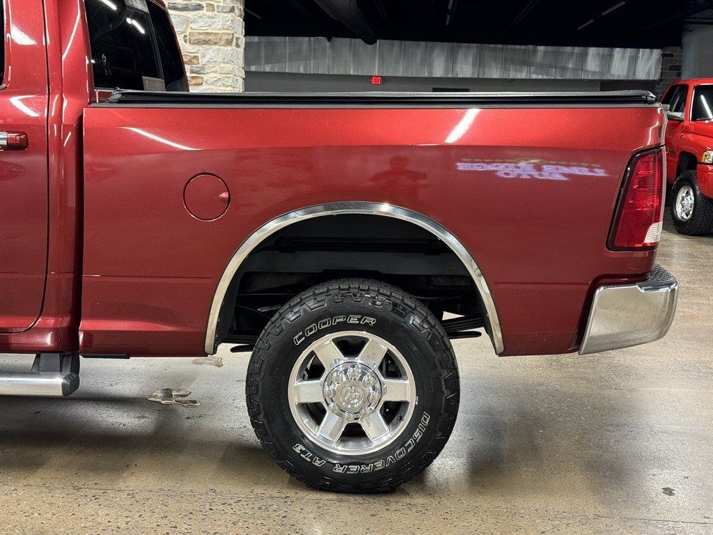 Used 2013 RAM 2500 SLT w/ Luxury Group AWD/4WD image 8