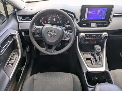 Used 2023 Toyota RAV4 XLE w/ Convenience Package FWD image 17