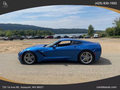 Used 2016 Chevrolet Corvette Stingray Coupe image 14