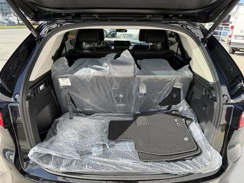 New 2026 MAZDA CX-90 3.3 Turbo w/ Preferred Package image 32