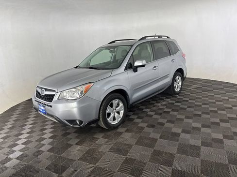 Used 2015 Subaru Forester 2.5i Limited AWD/4WD image 5