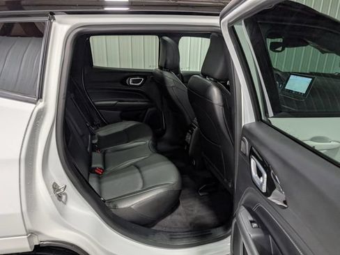 Used 2023 Jeep Compass High Altitude AWD/4WD image 27
