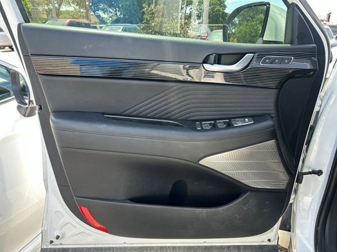 Used 2024 Hyundai Palisade Calligraphy AWD/4WD image 9