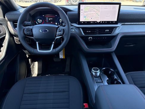 New 2026 Ford Explorer ST-Line image 5