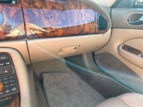 Used 1998 Jaguar XK8 Convertible RWD image 36