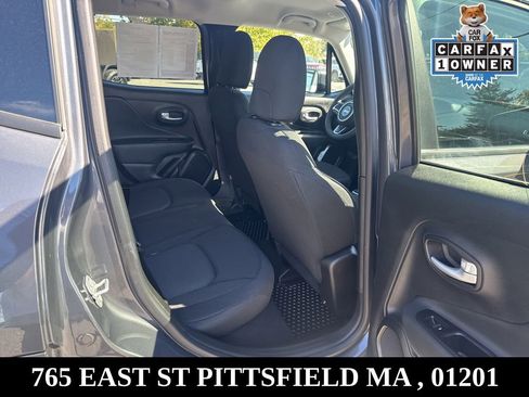 Used 2023 Jeep Renegade Latitude image 14