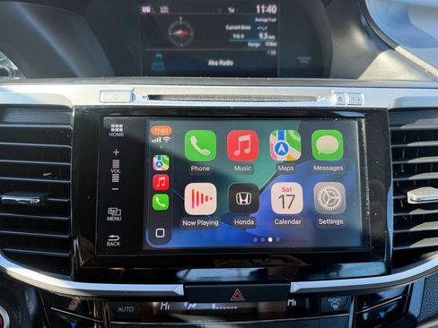 Used 2016 Honda Accord EX-L image 32