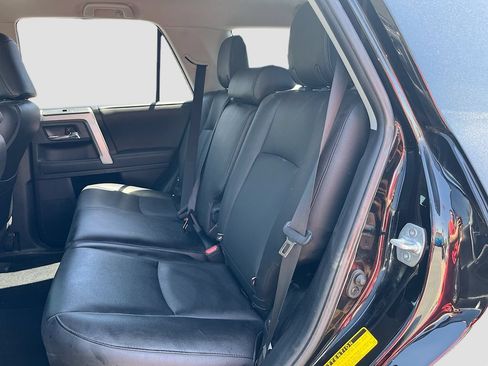 Used 2021 Toyota 4Runner Trail Special Edition AWD/4WD image 22