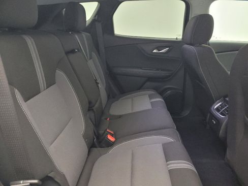 Used 2024 Chevrolet Blazer LT w/ Convenience Package FWD image 19