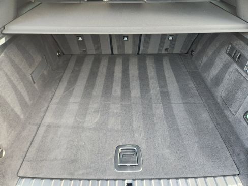 Used 2023 BMW iX M60 image 34