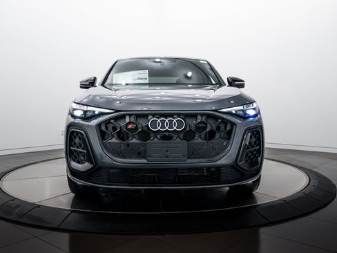 New 2026 Audi SQ5 Prestige image 25