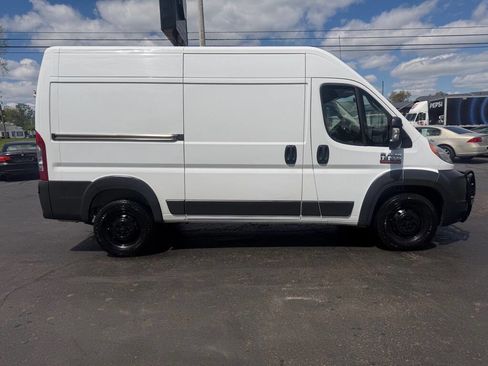 Used 2018 RAM ProMaster 1500 w/ Interior Convenience Group FWD image 6