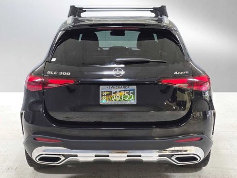 Used 2023 Mercedes-Benz GLC 300 4MATIC image 4