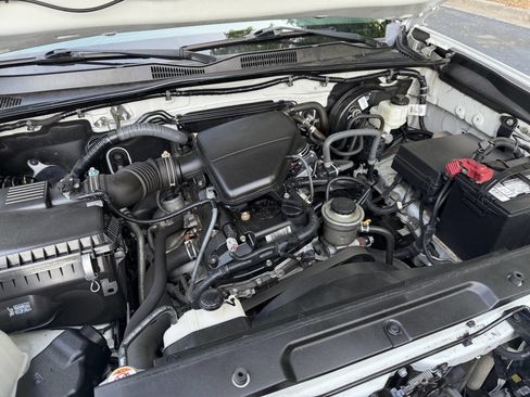 Used 2020 Toyota Tacoma SR RWD image 19