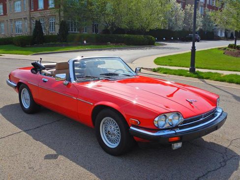 Used 1990 Jaguar XJS V12 Convertible image 2
