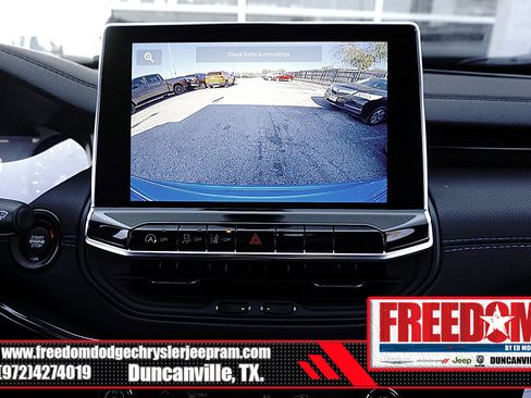 New 2026 Jeep Compass Latitude image 22