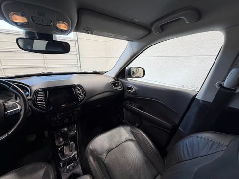 Used 2021 Jeep Compass Limited AWD/4WD image 31