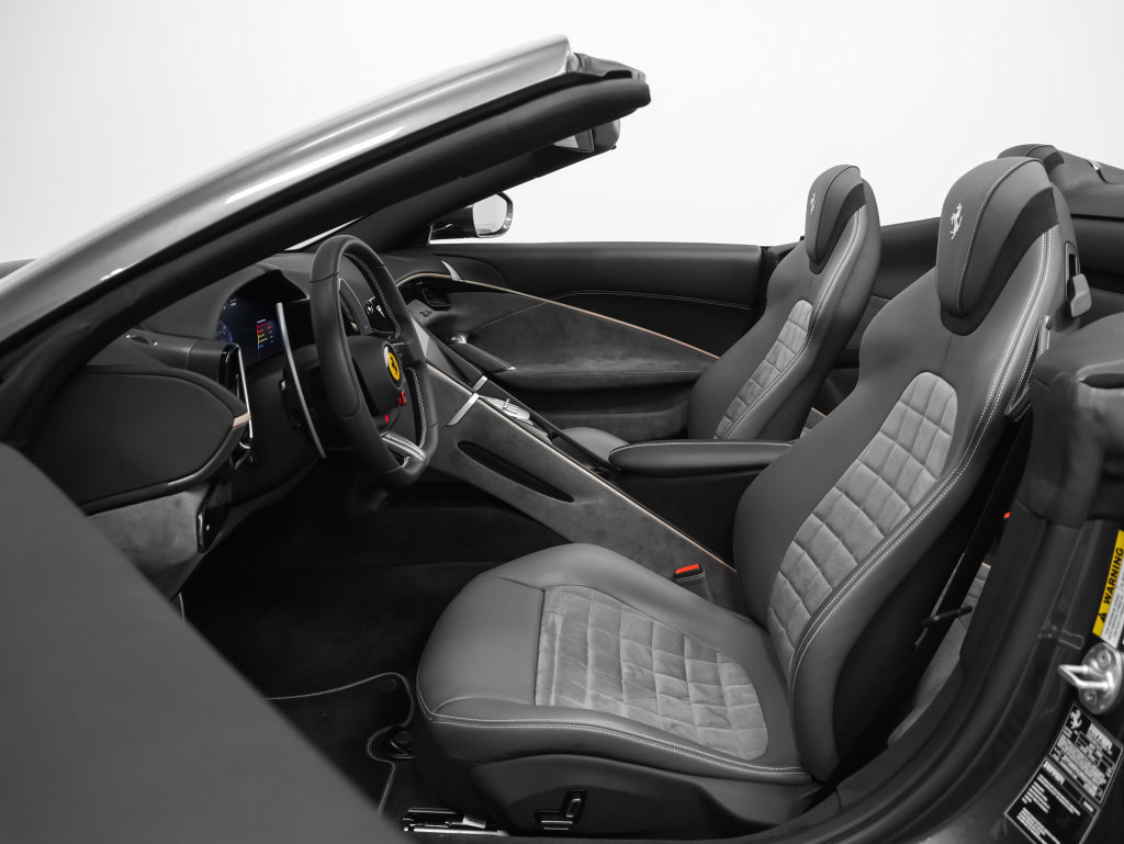 Used 2024 Ferrari Roma Spider RWD image 74