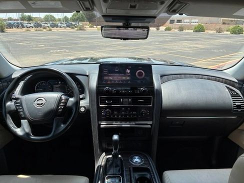 Used 2022 Nissan Armada Platinum RWD image 6