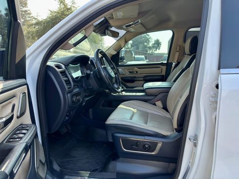 Used 2020 RAM 1500 Limited image 10