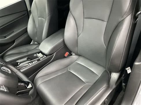 Used 2025 Honda Accord Sport image 10