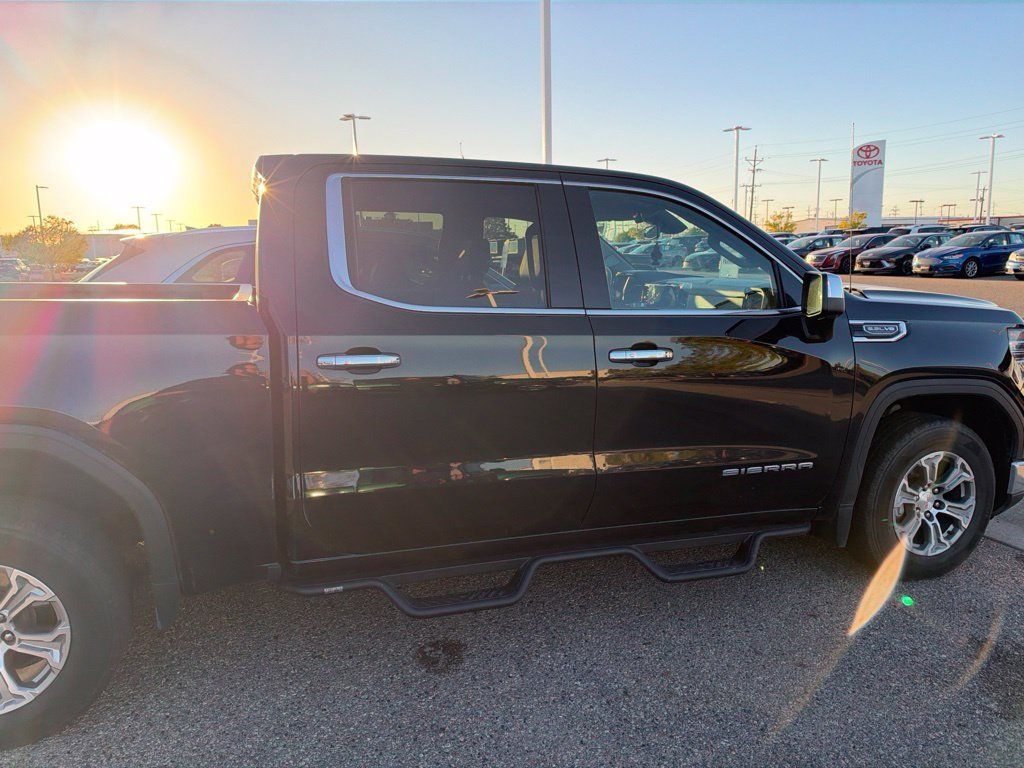 Used 2024 GMC Sierra 1500 SLT RWD image 6