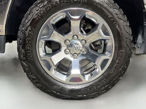 Used 2019 RAM 1500 Big Horn image 14