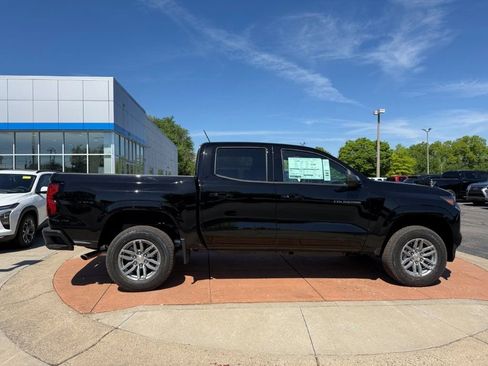 New 2026 Chevrolet Colorado LT RWD image 7