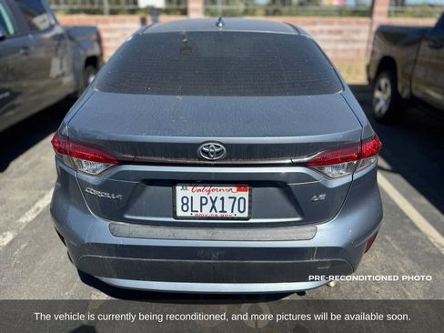Used 2020 Toyota Corolla LE w/ Carpet Mat Package (TMS) FWD image 4