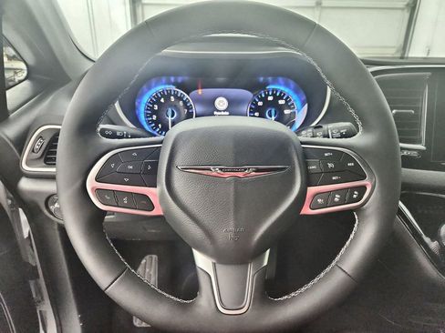 New 2026 Chrysler Voyager LX image 21