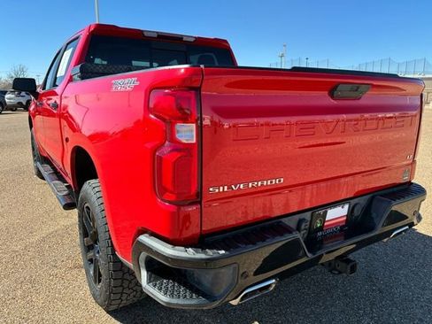 Used 2020 Chevrolet Silverado 1500 LT Trail Boss image 4
