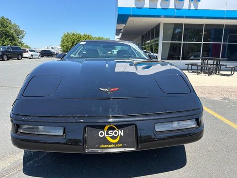 Used 1993 Chevrolet Corvette Coupe RWD image 2