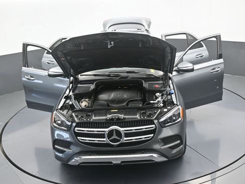 Used 2024 Mercedes-Benz GLE 450 4MATIC image 82