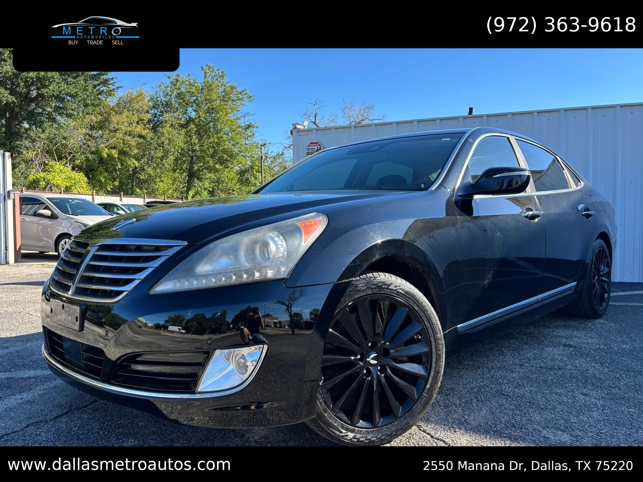Used 2014 Hyundai Equus Signature RWD image 1
