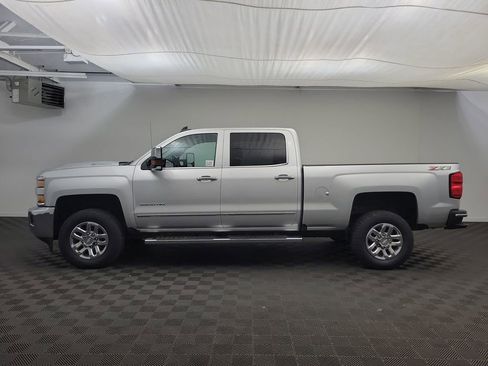 Used 2019 Chevrolet Silverado 3500 LTZ w/ Duramax Plus Package image 2