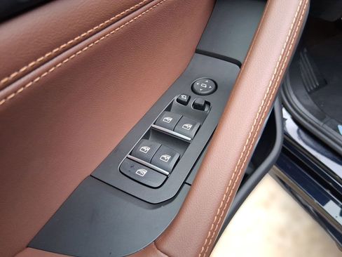 New 2026 BMW X6 xDrive40i w/ Premium Package image 21